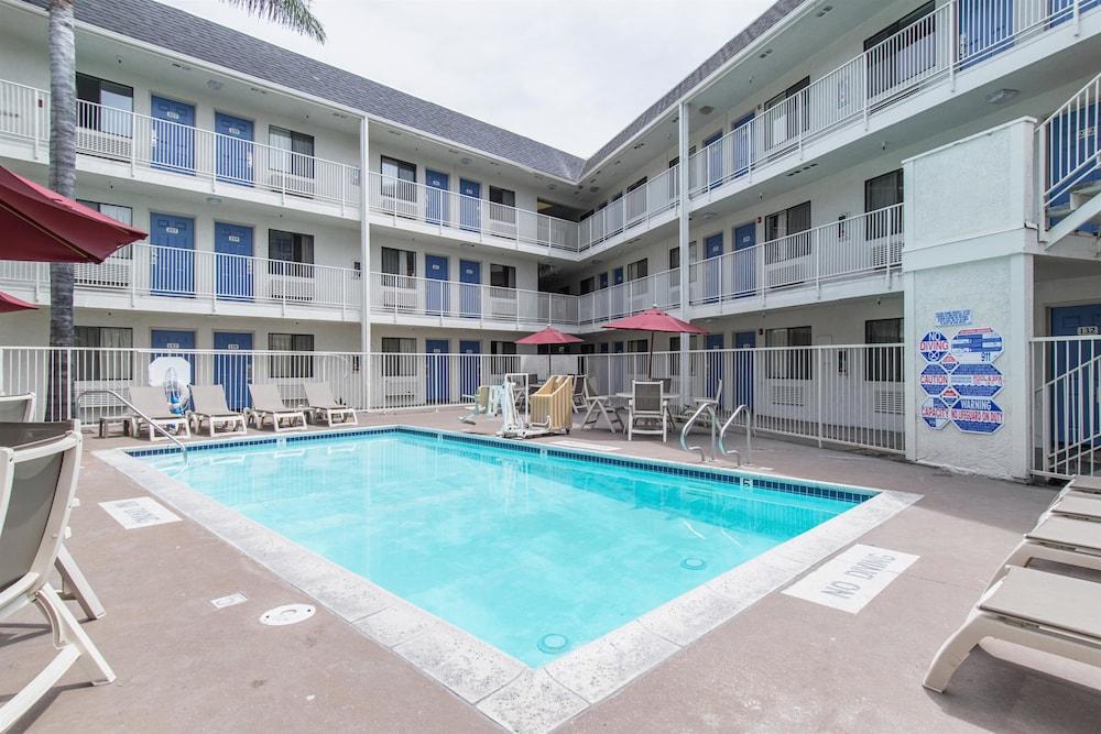 Motel 6-Buena Park, Ca - Knotts Berry Farm - Disneyland Exterior photo